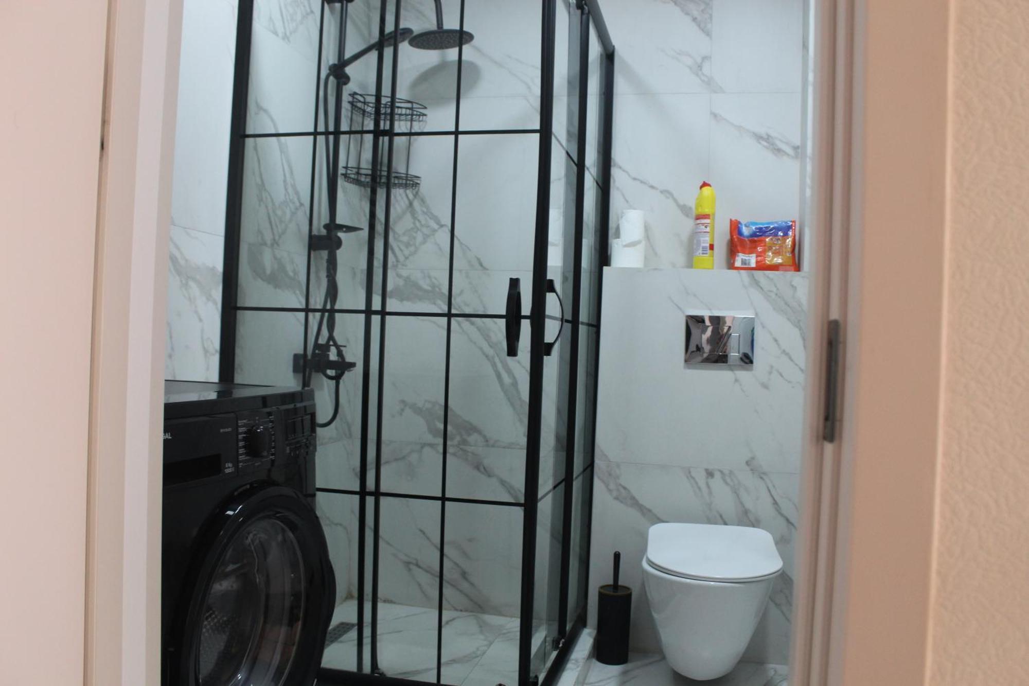 Sea Appartement Batoemi Buitenkant foto